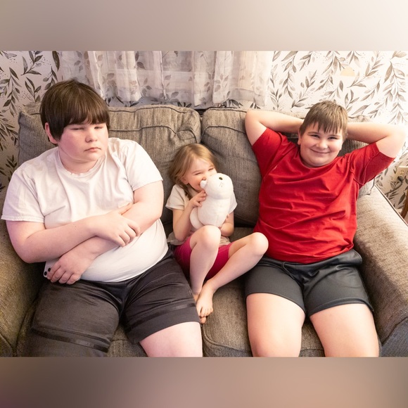 Meet the Posher - Picture 3 of 7